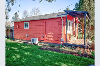 488 B St, Independence, OR 97351 - Photo 26