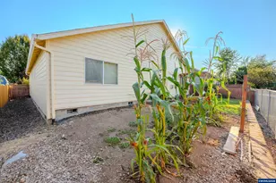 2514 Baines Bl, Hubbard, OR 97032 - Photo 32