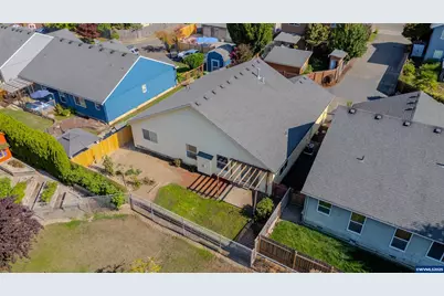 2514 Baines Bl, Hubbard, OR 97032 - Photo 34