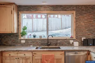 330 Patricia Dr, Gladstone, OR 97027 - Photo 16