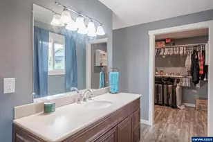 330 Patricia Dr, Gladstone, OR 97027 - Photo 42