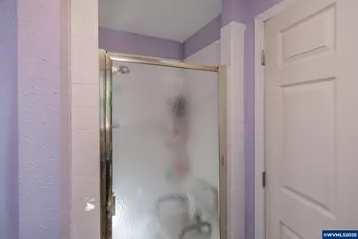 330 Patricia Dr, Gladstone, OR 97027 - Photo 24