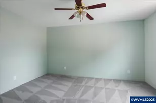 306 Pine Street St NE, Albany, OR 97321 - Photo 32