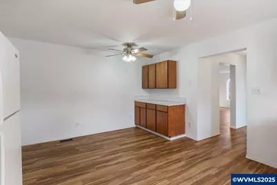 306 Pine Street St NE, Albany, OR 97321 - Photo 24