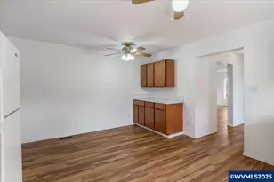 306 Pine Street St NE, Albany, OR 97321 - Photo 24