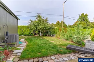 300 SE Lacreole Dr, Dallas, OR 97338 - Photo 40