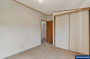 300 SE Lacreole Dr, Dallas, OR 97338 - Photo 32