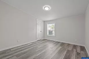 1074 Rodan Ave SE, Salem, OR 97306 - Photo 16