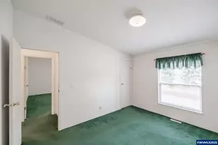 430 Oakdale Ct, Jefferson, OR 97352 - Photo 20