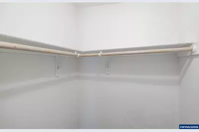 430 Oakdale Ct, Jefferson, OR 97352 - Photo 22