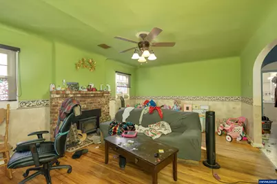 771 SE Miller Av, Dallas, OR 97338 - Photo 6