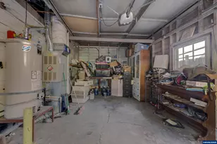 771 SE Miller Ave, Dallas, OR 97338 - Photo 30