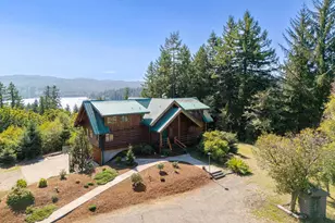 330 S Bay Rd, Toledo, OR 97391 - Photo 2