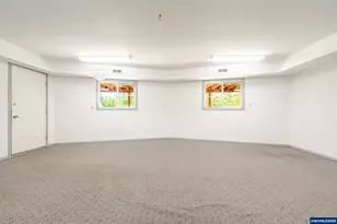 330 S Bay Rd, Toledo, OR 97391 - Photo 28