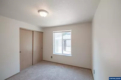 29380 Speasl Rd, Lebanon, OR 97355 - Photo 24