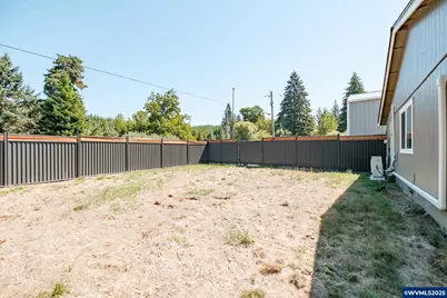 29380 Speasl Rd, Lebanon, OR 97355 - Photo 36