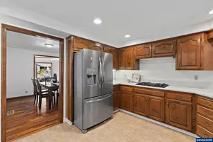 4586 Constitution Ave SE, Salem, OR 97302 - Photo 18