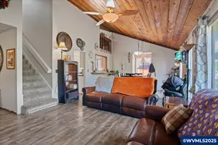 732 Harmony St, Lebanon, OR 97355 - Photo 6