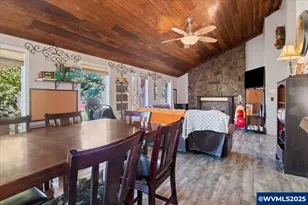 732 Harmony St, Lebanon, OR 97355 - Photo 10