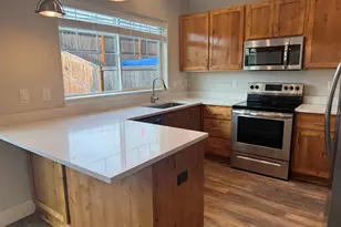 1055-1057 Big Fir Pl S, Salem, OR 97306 - Photo 4