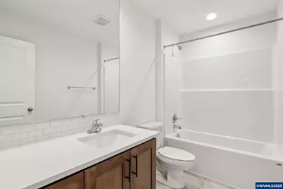 662 Magnolia Av, Woodburn, OR 97071 - Photo 14