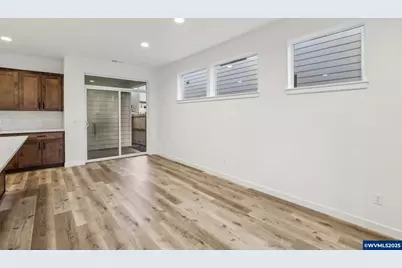 662 Magnolia Av, Woodburn, OR 97071 - Photo 38