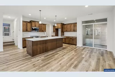 662 Magnolia Av, Woodburn, OR 97071 - Photo 22