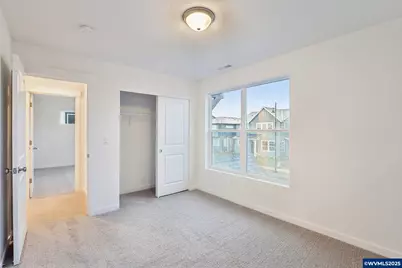 662 Magnolia Av, Woodburn, OR 97071 - Photo 12