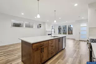 662 Magnolia Ave, Woodburn, OR 97071 - Photo 28