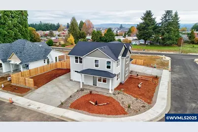 310 NE Clay St, Sublimity, OR 97385 - Photo 10