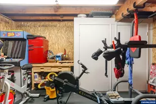 1148 Karen Way NW, Salem, OR 97304 - Photo 34