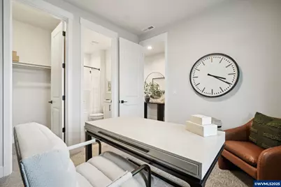 708 Magnolia Av, Woodburn, OR 97071 - Photo 4