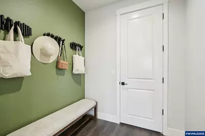 708 Magnolia Av, Woodburn, OR 97071 - Photo 44