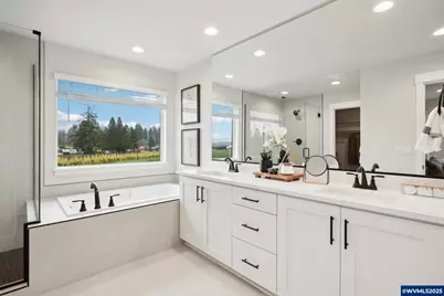 708 Magnolia Av, Woodburn, OR 97071 - Photo 14