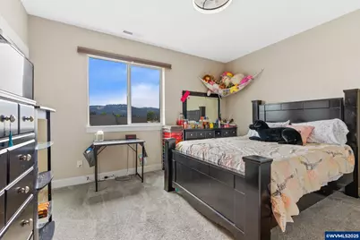 1202 Albatross Ct, Sweet Home, OR 97386 - Photo 20