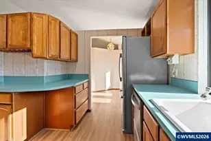 1221 36th Ave SW, Albany, OR 97321 - Photo 14