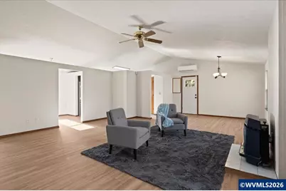 1221 36th Av SW, Albany, OR 97321 - Photo 6