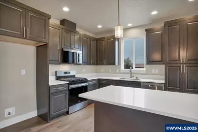 1115 SW Valsetz Av, Dallas, OR 97338 - Photo 12