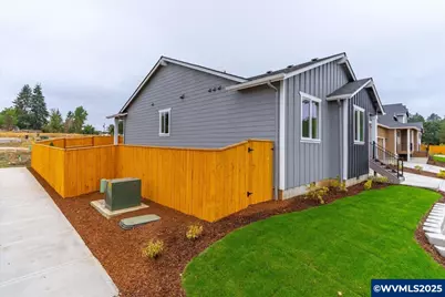 1115 SW Valsetz Av, Dallas, OR 97338 - Photo 2