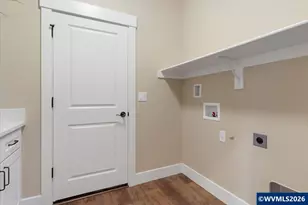 1127 SW Valsetz Av, Dallas, OR 97338 - Photo 24