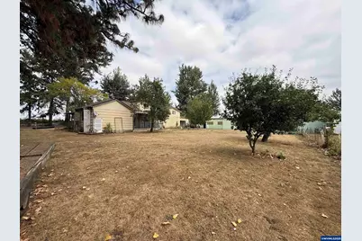 970 Lasalle St, Harrisburg, OR 97446 - Photo 6