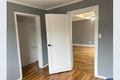 373 SW Church St, Dallas, OR 97338 - Photo 8