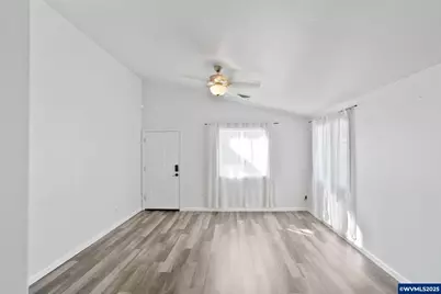 431 SE Geary St, Albany, OR 97321 - Photo 12