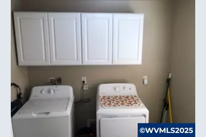 300 SE Lacreole #263 Dr, Dallas, OR 97338 - Photo 2