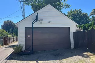 1760 Norway St NE, Salem, OR 97301 - Photo 4