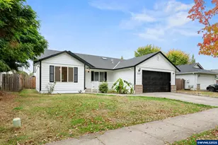 1237 7th St S, Independence, OR 97351 - Photo 2