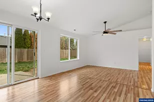 1237 7th St S, Independence, OR 97351 - Photo 8