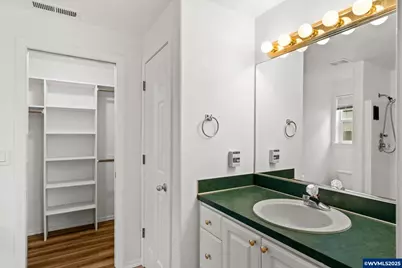 1237 7th St S, Independence, OR 97351 - Photo 20