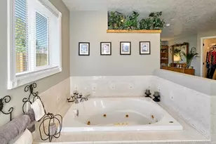 3071 Greenbrook Ct NE, Salem, OR 97305 - Photo 18