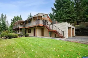 11046 Win Stanley Dr SE, Lyons, OR 97358 - Photo 2